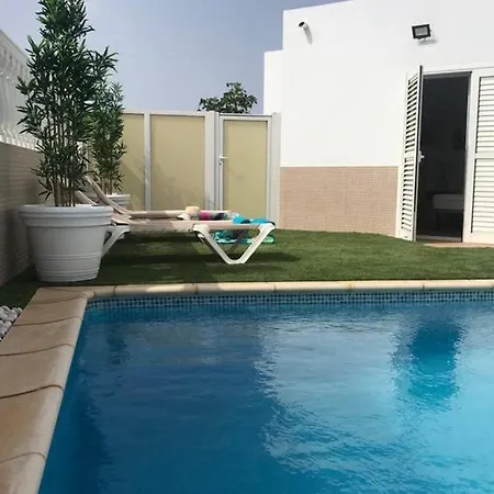 Vv 'valdeconcha', Piscina Climatizada Privada Y Vistas Al Mar Villa