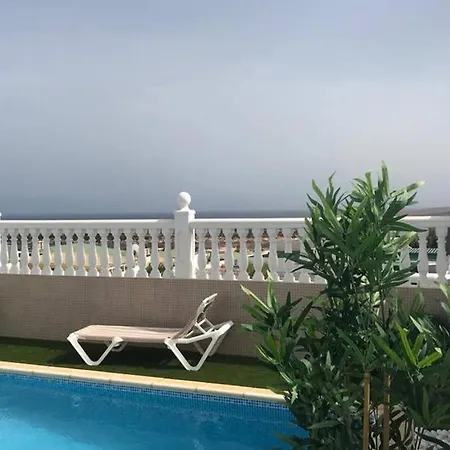 Vv 'valdeconcha', Piscina Privada Y Vistas Al Mar