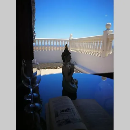 Vv 'valdeconcha', Piscina Climatizada Privada Y Vistas Al Mar Villa