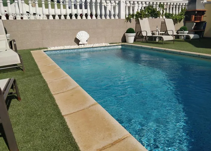 Villa Vv Valdeconcha, Piscina Climatizada Privada Y Vistas Al Mar